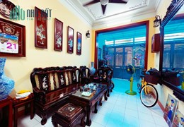 BÁN NHÀ MẶT NGÕ ÔTÔ TRÁNH-PHÂN LÔ-SỔ ĐẸP-Ở NGAY-30M 6xTỶ-LÃNG YÊN QUẬN HAI BÀ
