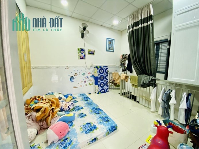 3131- Bán Nhà  Võ Thị Sáu, P.8, Quận 3 - 2PN, Giá 2.350 Tỷ