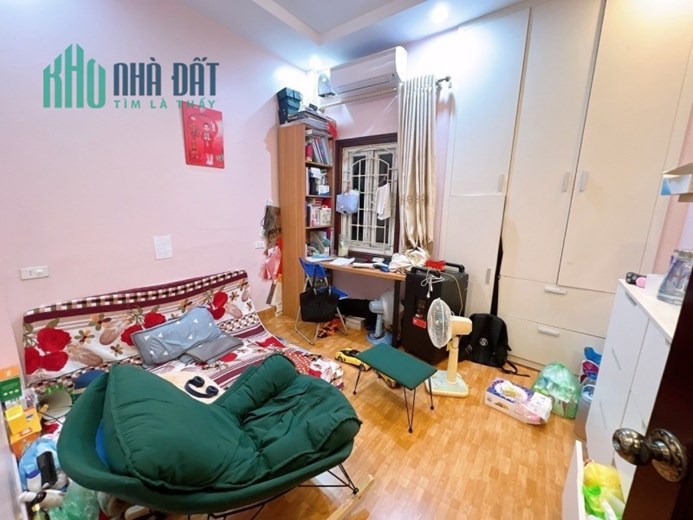 NHÀ ĐẸP. 2 THOÁNG. Phố Khương Trung, Thanh Xuân. 40m2 x 4T. Hơn 4 Tỷ. Ô TÔ ĐỖ GẦN. 0968084286