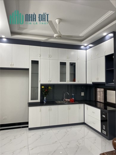 SIÊU PHẨM -6,8 TỶ TRẦN BÌNH,CẦU GIẤY-NHÀ MỚI-GẦN PHỐ-NGÕ OTO-KINH DOANH.