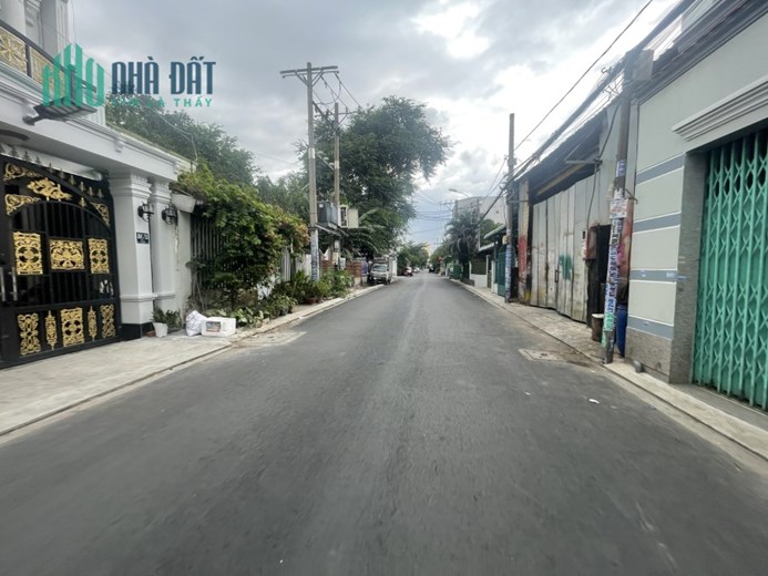 MẶT TIỀN KINH DOANH ĐƯỜNG 8M - NGANG ĐỈNH 12M - NGAY BẾN XE BUÝT HIỆP THÀNH - PHÙ HỢP LÀM KHO