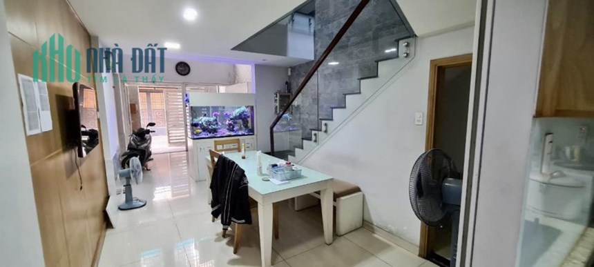 Bán Nhà Đẹp Gần Sân Bay Khu Vip Nguyễn Kiệm- HXH Thông P3 Gò Vấp- 4 Tầng-70m2- Nhỉnh 9 Tỷ