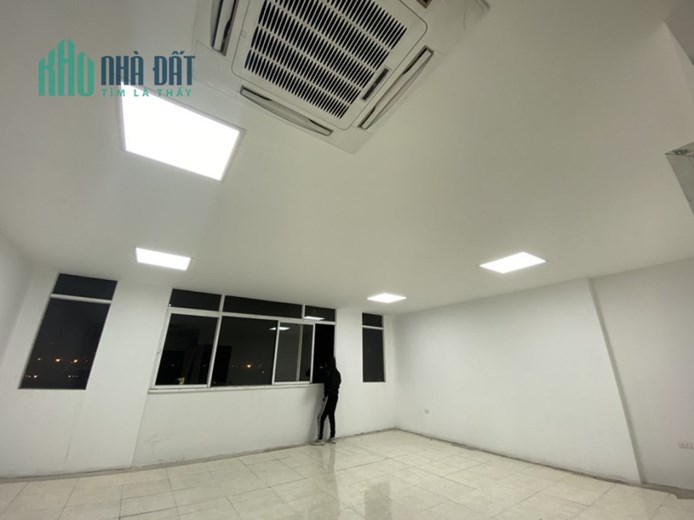 Sang nhượng nhà 6 tầng phố Nguyễn Chánh, Cầu Giấy, Hà Nội