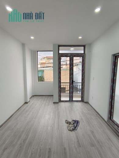 BÁN NHÀ GIÁ TỐT P12 QUẬN 10 - DƯỚI 5 TỶ - DT HƠN 50M2 - LỢI NHUẬN CHO THUÊ CAO