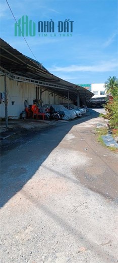 Cho thuê nhà nguyên căn tổng có 2 căn 150m DTSD 300m Kha Vạn Cân giá rẻ