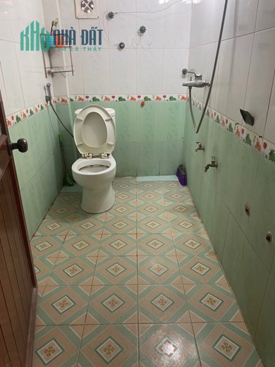 1 tỷ 9 có nhà ở Hà Huy Tập, Yên Viên, Yên Hà, 50m2x 3 tầng, gần phố, trường chợ