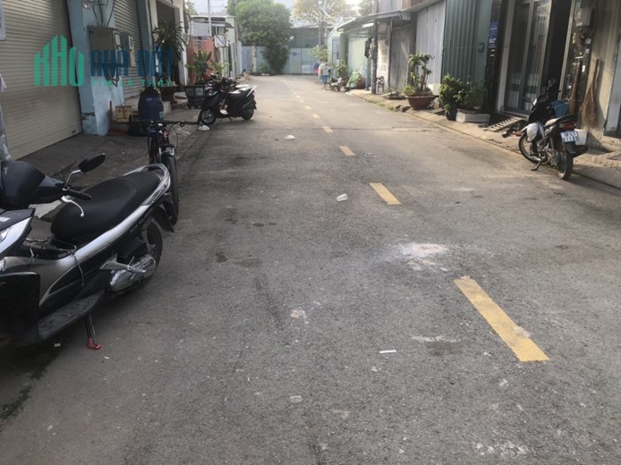 Đất Ngộp Tặng Nhà MT Tân Hiệp Hóc Môn 22m x42m Ful TC Chỉ 16 Tỷ