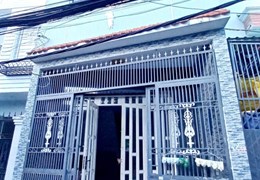 Bán nhà 2 Tầng nội thất đẹp, Hẻm xe hơi đường Trần Xuân Soạn Quận 7