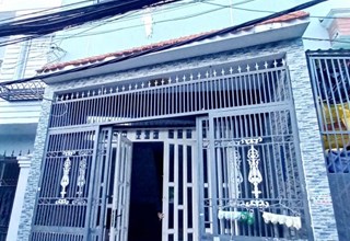 Bán nhà 2 Tầng nội thất đẹp, Hẻm xe hơi đường Trần Xuân Soạn Quận 7