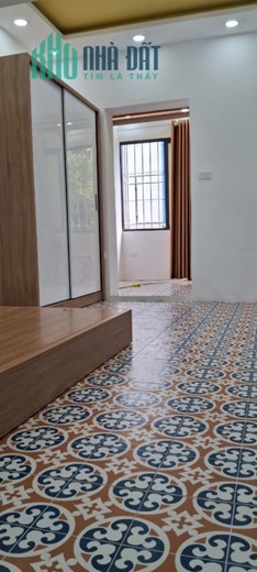 Bán nhà Tập thể 40m2 khu vực Chùa Láng Quận Đống Đa chỉ 1.55 tỷ