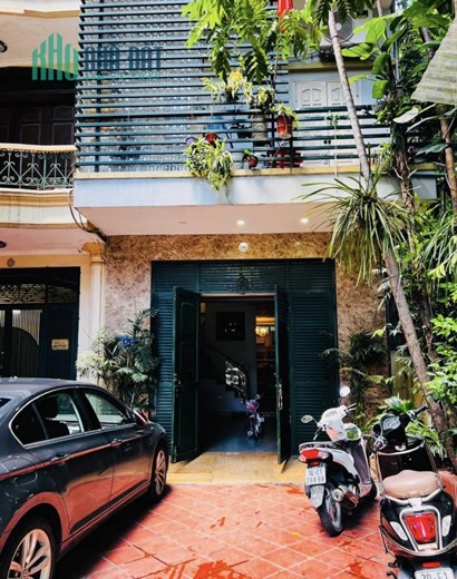 Cần bán gấp giảm chào 1,5 tỷ nhà phố Nguyên Hồng,Đống Đa 70M, 6 tầng thang máy Lô góc, ô tô tránh,