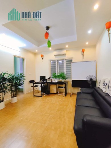 Bán gấp căn nhà phố Võng Thị, Tây Hồ - giá 5,65 tỷ bác nào mua k ạ ‼️