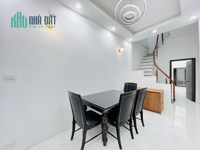 BÁN GẤP BẠCH MAI, 2 THOÁNG, SÁT PHỐ, NHÀ ĐẸP Ở LUÔN 60M 3.9 TỶ 0901753139