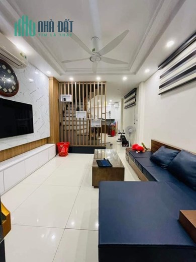 CHỈ NHỈNH 6 TỶ CÓ NHÀ TRUNG TÂM QUẬN HÀ ĐÔNG. DTSD 50M2 x 4 TẦNG - NHÀ CHỦ KTS TỰ THIẾT KẾ VÀ XÂY -
