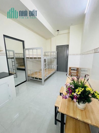 Cho Thuê Phòng Trọ Full Nội Thất Có Thang Máy Giá Rẻ Ngay Trung Tâm Tp.Hcm