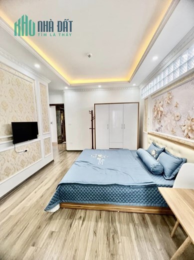Nhà phố Nguyễn lương Bằng  , lô góc,ở Sướng ,43 m- 5 tỷ