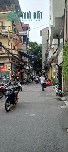 SỐC-10.5 TỶ,CẦU GIẤY-GẦN HỒ-NGÕ THÔNG-KINH DOANH-OTO VÀO NHÀ