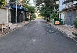 Chỉ nhỉnh 4 tỷ có ngay nhà 3 tầng BTCT 76.8m2, NHÀ MỚI 4 PHÒNG NGỦ đường Phan Văn Hớn Quận 12.