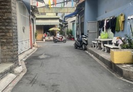 Bán nhà đường Lê Cảnh Tuân 5x16 hẻm xe hơi gần chợ vải Phú Thọ Hòa.