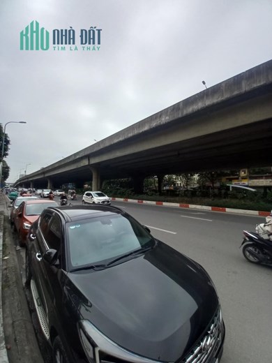 O9 2628 5559 , Mới nhất. Bán nhà mặt phố  Khuất Duy Tiến 128/135m², 3 tầng, MT 4.8m, giá 39 tỷ