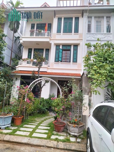 O9 2628 5559 , Mới nhất. Bán nhà Đội Nhân 141m², 4 tầng, MT 8.2m, giá 36 tỷ Ba Đình