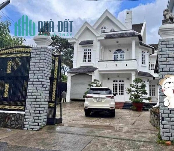 Cho thuê villa view đẹp tại Hoàng Hoa Thám Đà Lạt