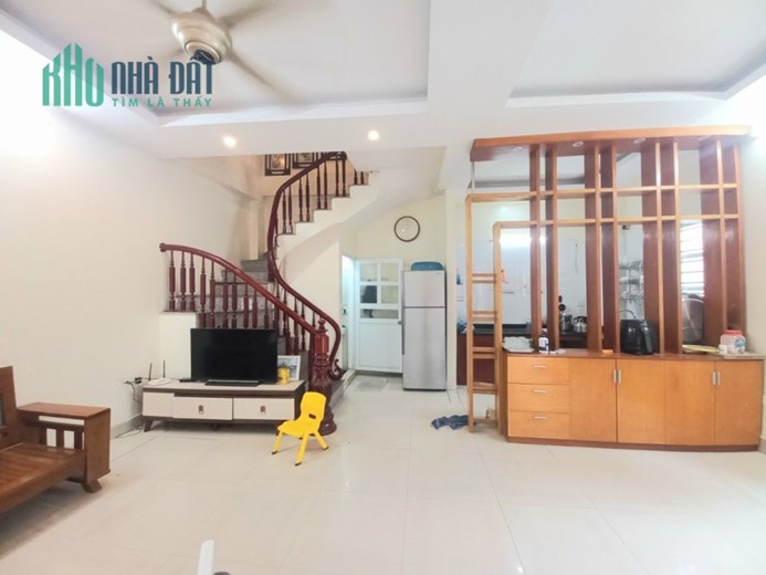BÁN NHÀ ĐẠI LA 35M2 XÂY MỚI, GẦN PHỐ, NỞ HẬU NHẸ GIÁ 3.6 TỶ