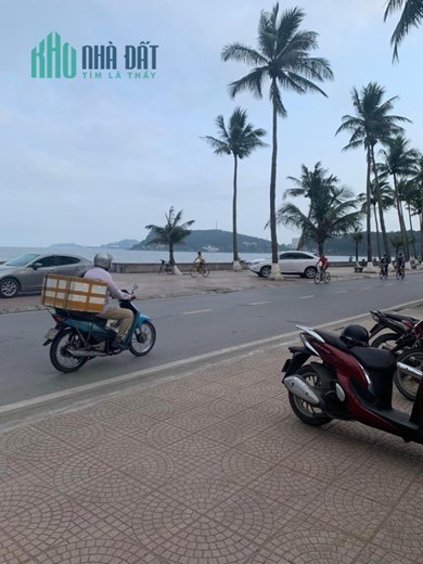 Bán biệt thự biển Đồ Sơn diện tích 400 M mặt biển khu du lịch Đồ Sơn