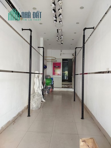Cho thuê mặt bằng kinh doanh, 20m2, mt3,5m, 5tr, Kim Mặt phố.