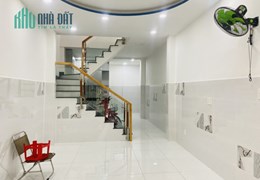 BÁN NHÀ- HẺM XE HƠI ĐỖ CỬA, THÔNG TỨ PHÍA - TRUNG TÂM QUẬN 10 , GẦN ĐƯỜNG LỚN,THẲNG 1 TRỤC - VỊ TRÍ