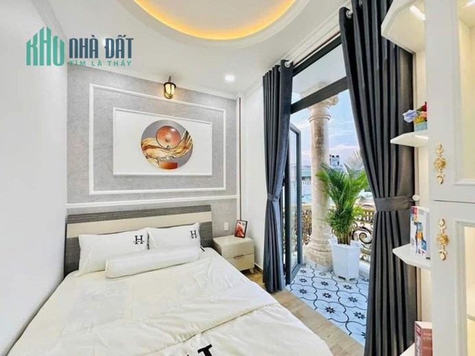 Villa mặt tiền đường Bùi Quang Là, phường 12, quận Gò Vấp giá quá rẻ  BDS 6 Sao