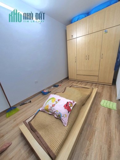 NHÀ ĐẸP ĐỐNG ĐA Ở NGAY - SÁT ĐƯỜNG Ô TÔ - ĐÊ LA THÀNH - XÃ ĐÀN