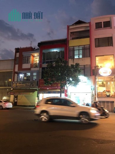 Bán Nhà Mặt Tiền Kinh Doanh Hoàng Việt, Phường 4, Quận Tân Bình