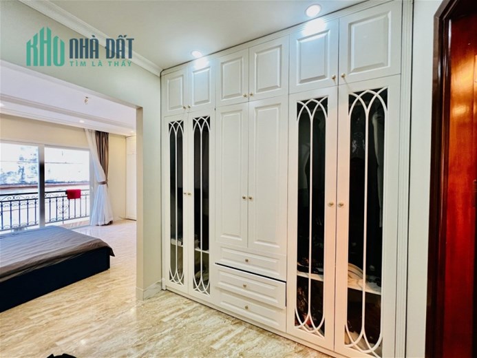 Bồ Đề Long Biên 47m2- 5T- mặt tiền 5m,  gần hồ- ô tô đỗ cửa- quy hoạch ổn định hơn 7 tỷ