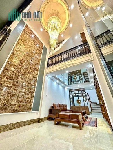 GIÁP NHẤT - THANH XUÂN - 40M2 X 5 TẦNG - MT 3.6M - NỞ HẬU - NHÀ ĐẸP NỘI THẤT XỊN - Ở & KINH DOANH