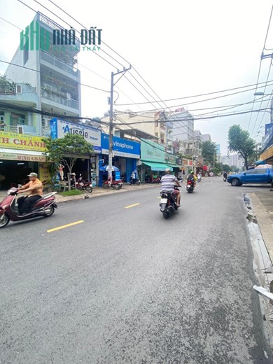 Bán nhà Mặt tiền An Dương Vương -  Võ Văn Kiệt - Quận 8, 12x65m, Cấp 4 - full thổ, 61 tỷ.