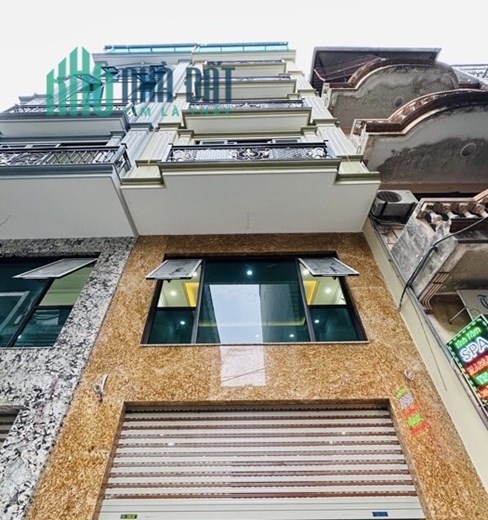 Bán gấp nhà Lạc Long Quân, TTTM Lotte, 74m2 x6 tầng, Thang Máy, Trọn View Hồ Tây, oto đỗ cửa