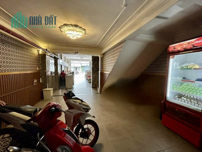 Bán Nhà Mặt Tiền Vườn Lài, Tân Phú, 150m2, Ngang Khủng 8m, Dòng Tiền 60tr, Nhỉnh 28 Tỷ TL.