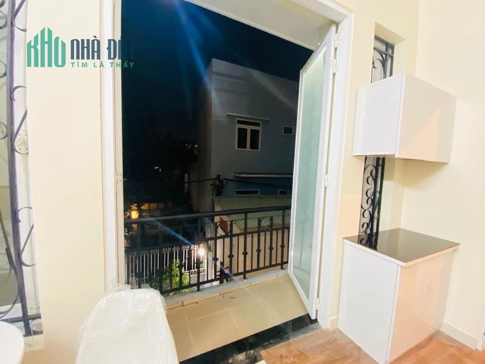 Bán gấp Căn hộ dịch vụ Thủ Đức 45  phòng mới xây dựng - 274m đất hẻm xe buýt