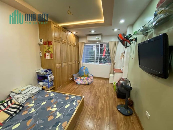 BÁN NHÀ Đức Giang mặt ngõ ô tô tải tránh nhau #đứcgiang