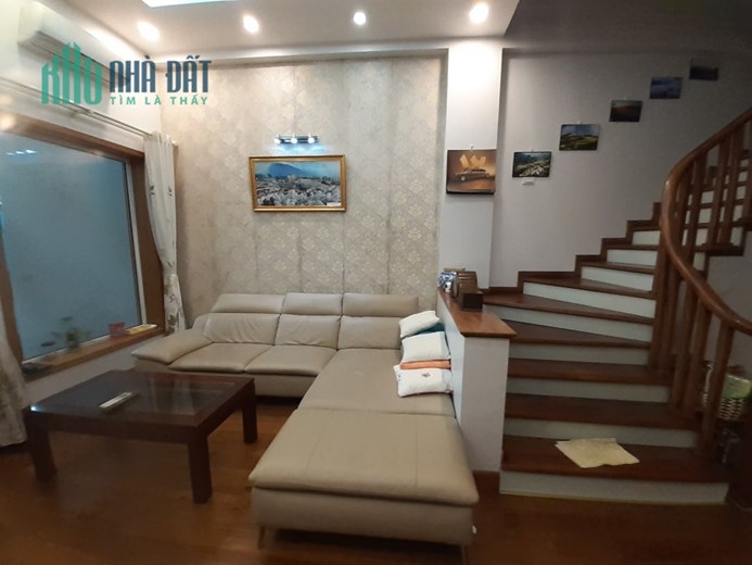 BÁN NHÀ Đức Giang mặt ngõ ô tô tải tránh nhau #đứcgiang