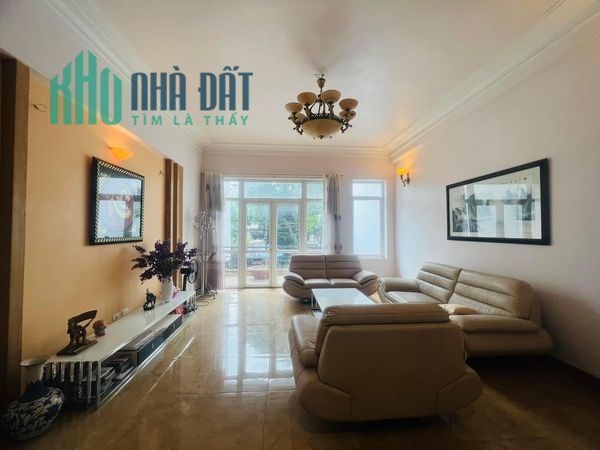 BÁN GẤP HAI BÀ TRƯNG, NHÀ ĐẸP Ở NGAY, DIỆN TÍCH RỘNG, SỔ VUÔNG 42m x 4T, 3.6 TỶ 0901753139