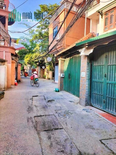 Bán Nhà Phố Hoàng Hoa Thám 105m2 x 5 tầng, mặt ngõ rộng ô tô tránh, 10 phòng ngủ đầy đủ công năng,