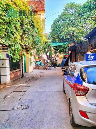 Bán Nhà Phố Hoàng Hoa Thám 105m2 x 5 tầng, mặt ngõ rộng ô tô tránh, 10 phòng ngủ đầy đủ công năng,