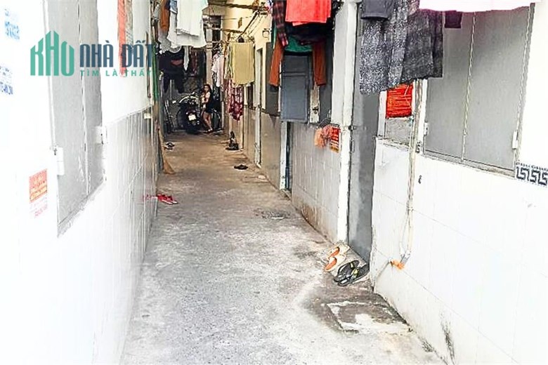Bán Nhà HXH 210M2, 12 Phòng, đường Phan Văn Hớn, Quận 12, Gía Tl