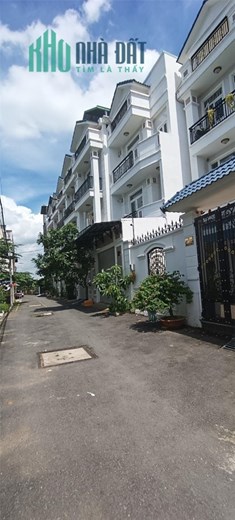 Hạ 800 triệu nhà bán Hiệp Bình Chánh 5.2 m x 11m 4 tầng BTCT Hơn 5 tỷ tl