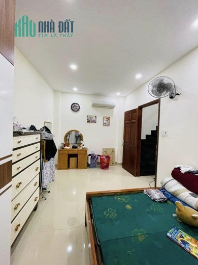 Hạ 800 triệu nhà bán Hiệp Bình Chánh 5.2 m x 11m 4 tầng BTCT Hơn 5 tỷ tl