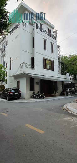 Cho thuê nhà chính chủ Mới căn góc 86m2x4T- KD, VP, Nguyễn Văn Huyên -24tr
