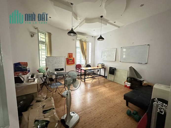 Bán nhà Giang Văn Minh 78m², 4 tầng, MT 10m, giá 15.8 tỷ Ba Đình. Liên hệ MUA : O94lO7l689