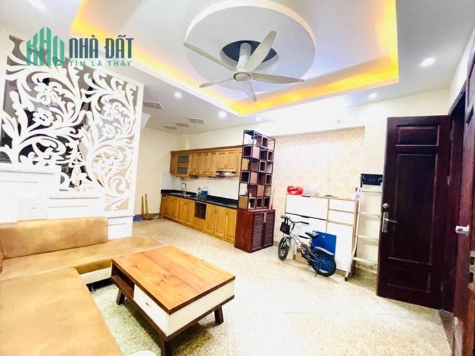 Cực phẩm Cầu Giấy, Võ Chí Công full nội thất 34m2 5T MT 4.3m chỉ 4 tỷ 7